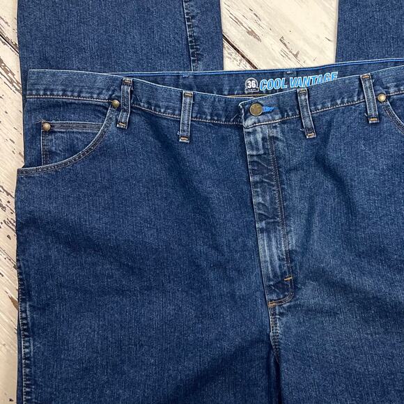 Wrangler cool vantage jeans 
men’s 50x32 slim fit dark wash 
36mcvds rn 130273 - Picture 5 of 7